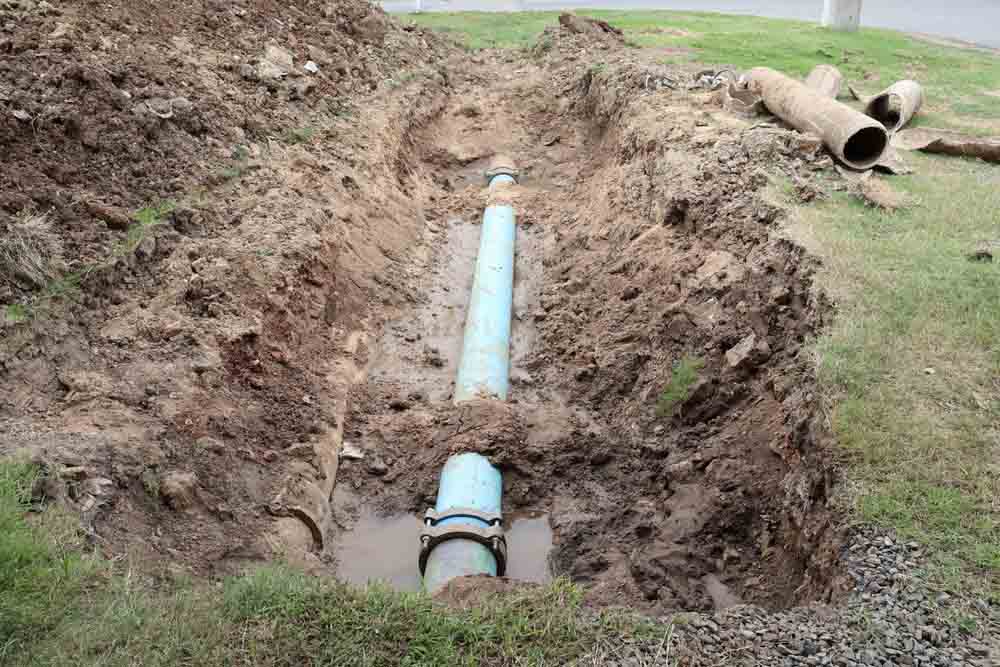 sewer repair outdoors in progress Brookhaven, PA