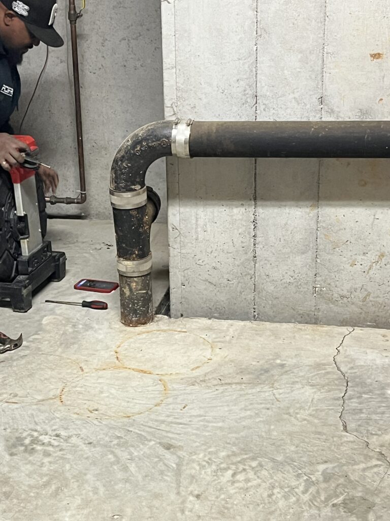 Glenolden Drain & Sewer Solutions: Advanced Trenchless Technology